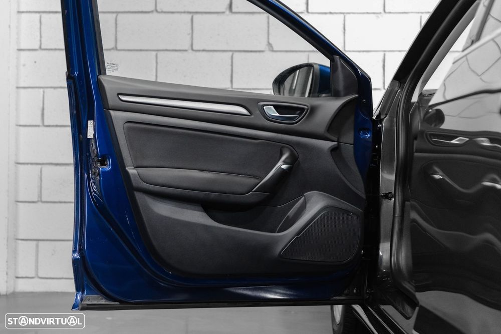 Renault Mégane Sport Tourer 1.6 E-Tech Plug-In Zen - 25