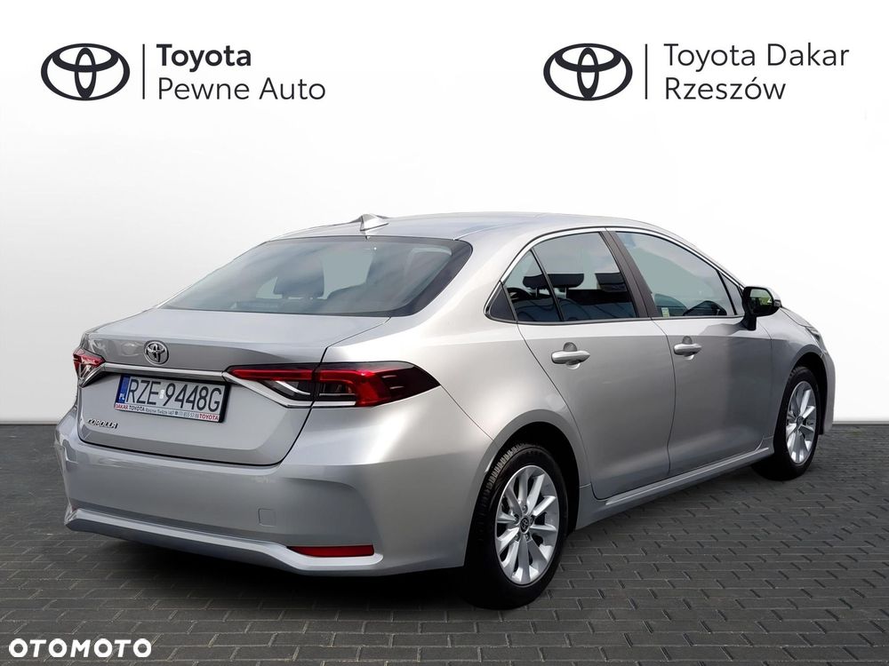 Toyota Corolla - 5