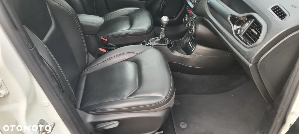 Jeep Renegade 1.4 MultiAir Limited FWD S&S - 19