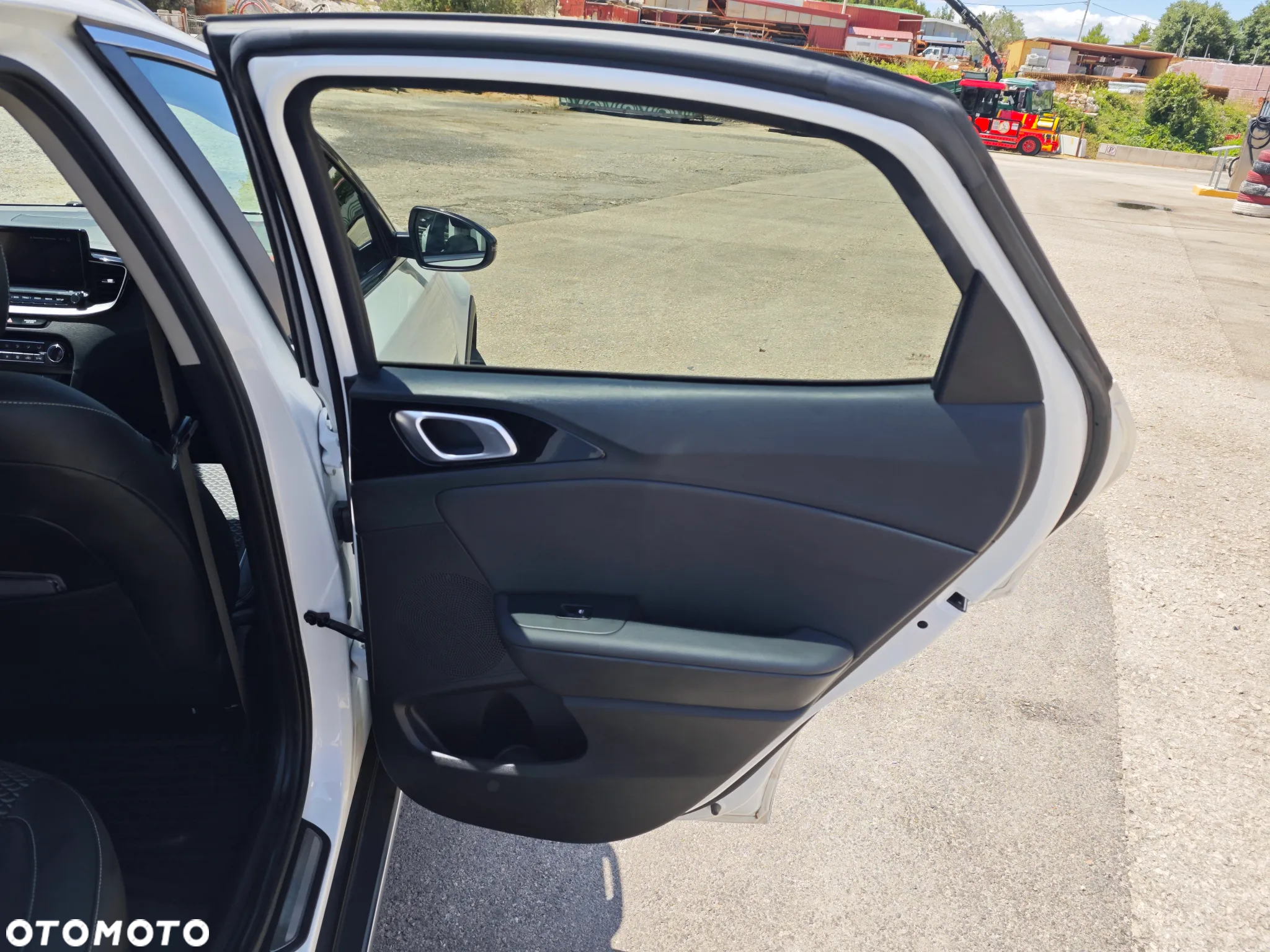Kia XCeed 1.5 T-GDI Business Line DCT - 31