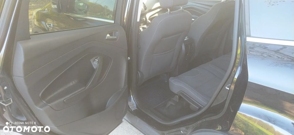 Ford Kuga 2.0 TDCi 2x4 Trend - 22