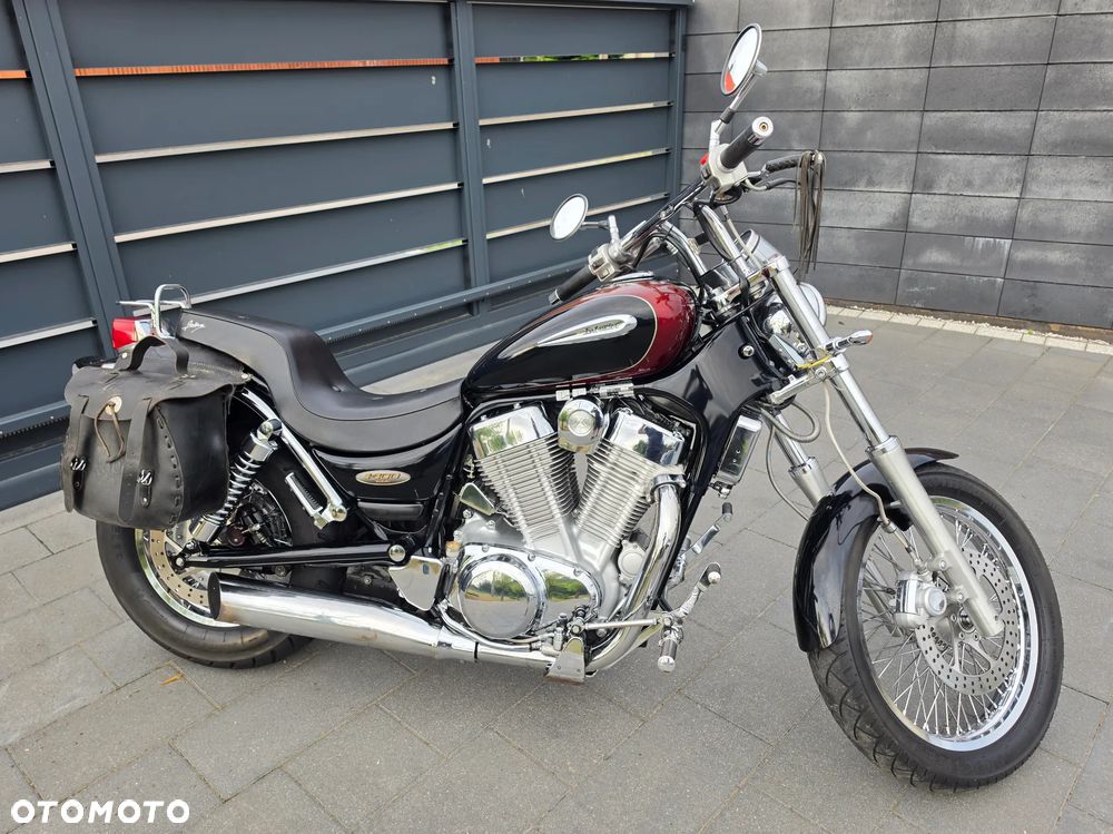 Suzuki Intruder - 8