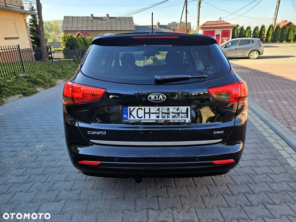 Kia Ceed 1.6 CRDi 128 Platinum Edition - 7