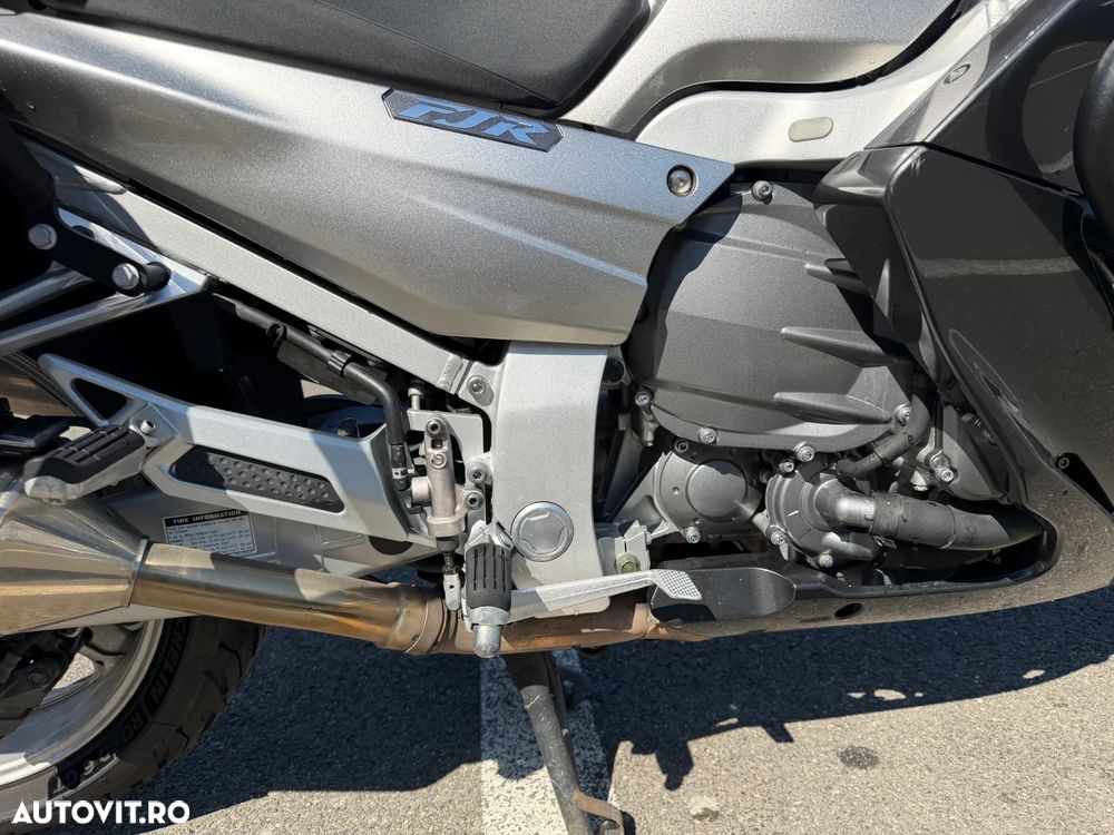 Yamaha FJR 1300A - 7