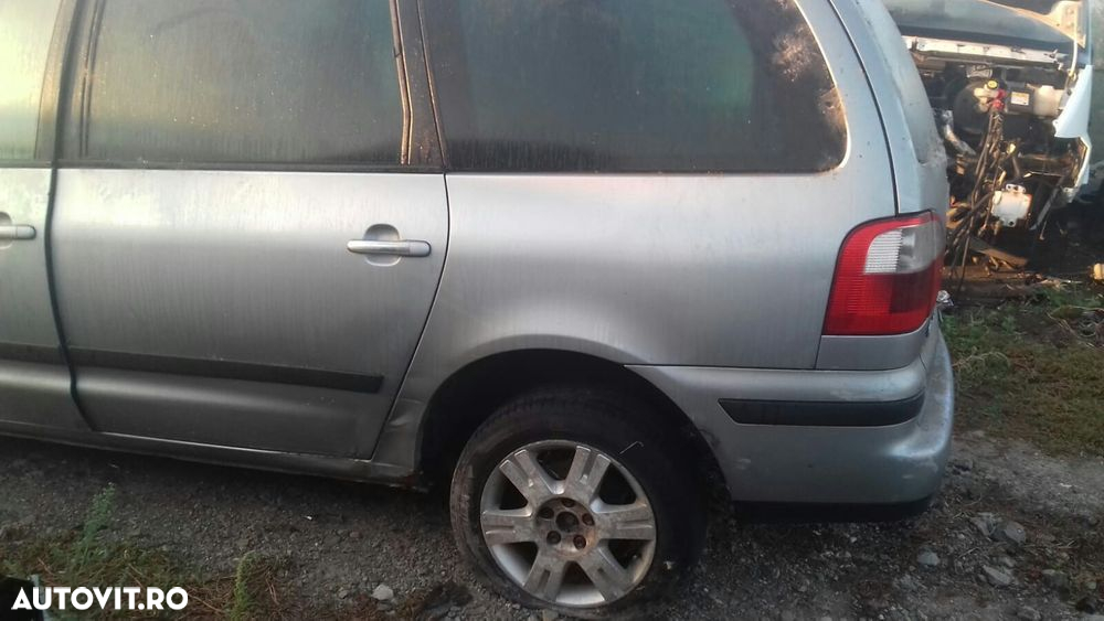 Dezmembrez Ford Galaxy 1,9 Tdi - 4