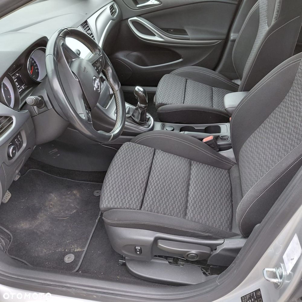 Opel Astra 1.6 D (CDTI) Edition - 11