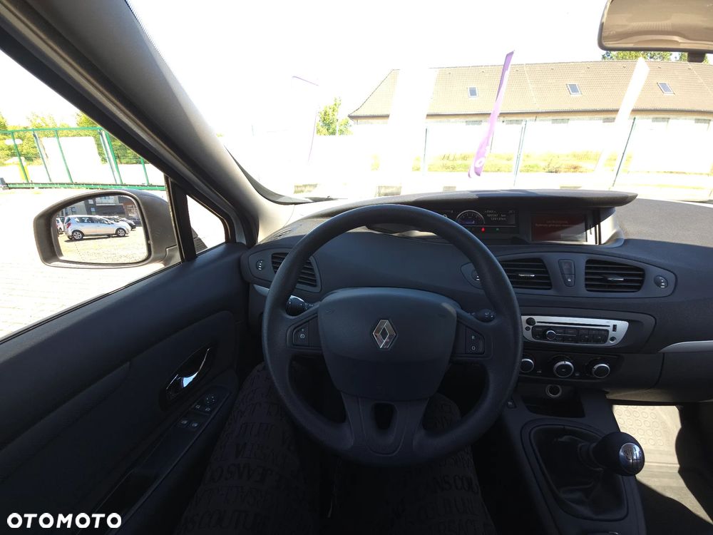 Renault Scenic 1.6 16V 110 TomTom Edition - 31