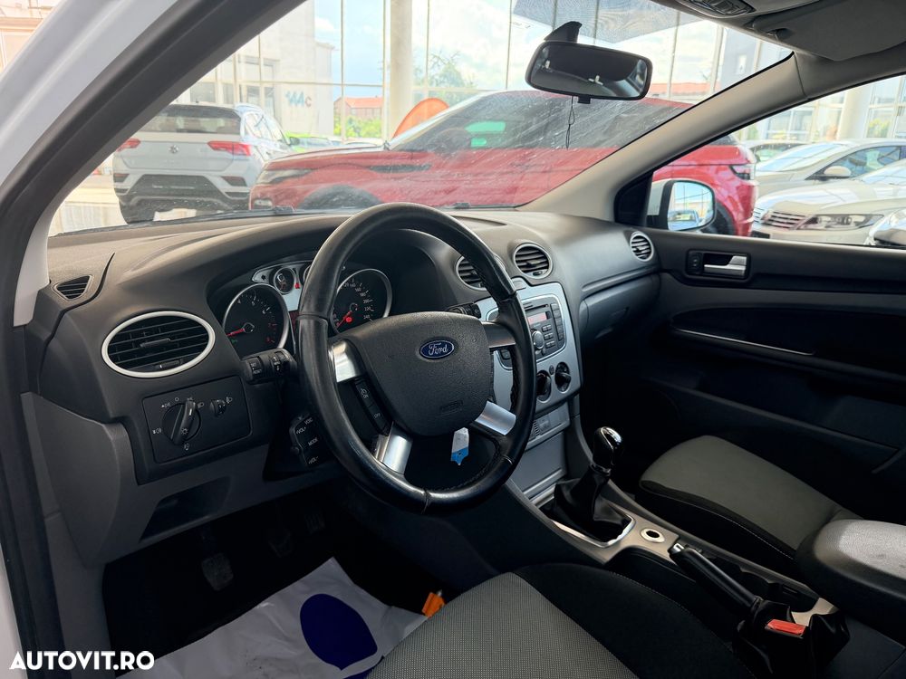 Ford Focus 1.6 16V White Magic - 15