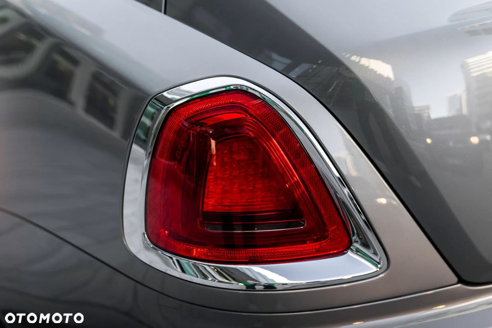 Rolls-Royce Wraith Standard - 15