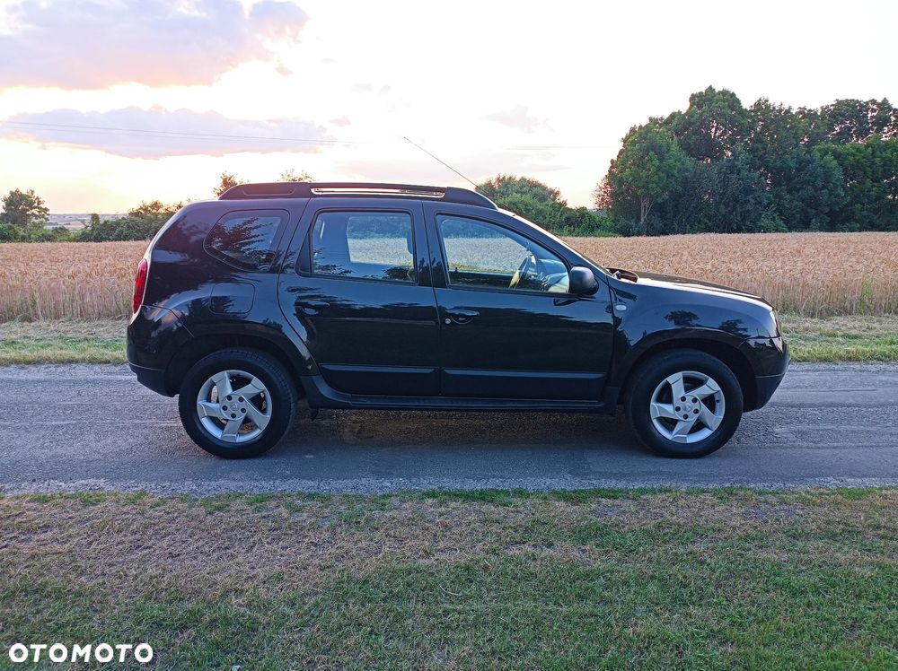 Dacia Duster 1.6 16V 4x4 Laureate - 32