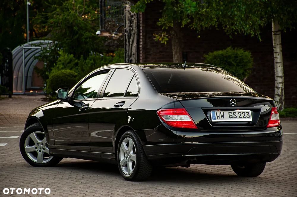 Mercedes-Benz Klasa C 180 Kompressor Automatik - 21