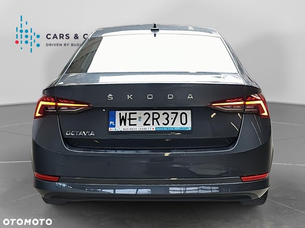 Skoda Octavia 2.0 TDI Ambition DSG - 27