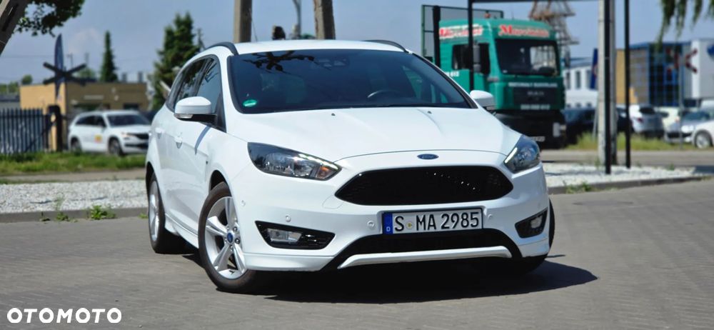 Ford Focus 1.5 EcoBoost STart-Stopp-System ST-LINE - 21