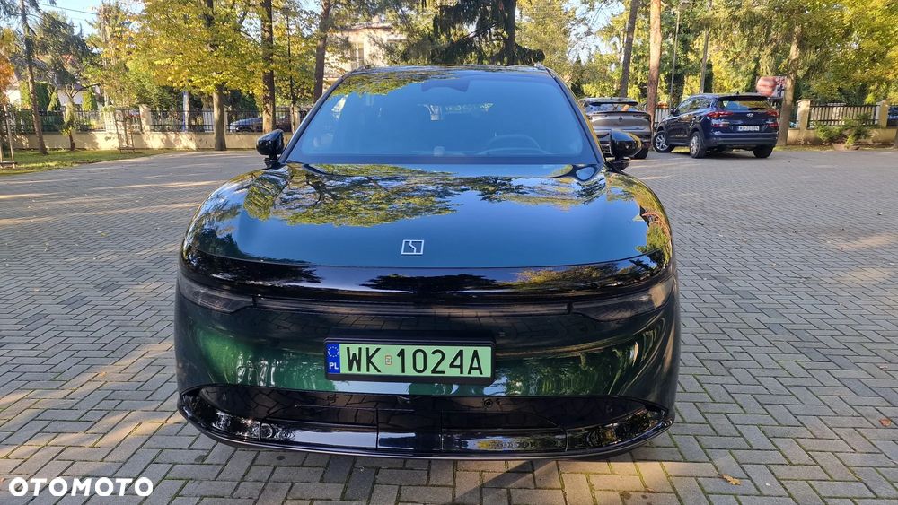 ZEEKR 7X AWD Privilege - 12