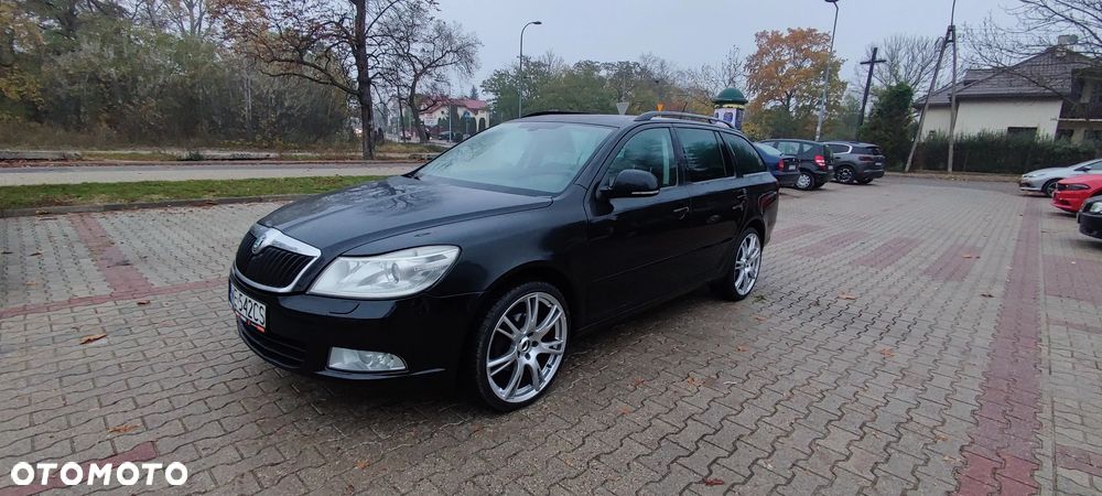 Skoda Octavia 2012 photo 4