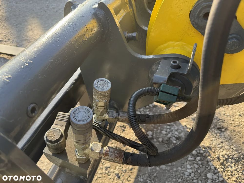 Kramer Kramer 2506 TELESKOP / PIĘKNA / MAŁE GABARYTY / ZADBANA / SPROWADZONA Z NIEMIEC / BARDZO ZWROTNA I STABILNA / ORYGINAŁ / BEZ DPF I ADBLUE / KL 27T 30.8 627 1245 525-60 - 19