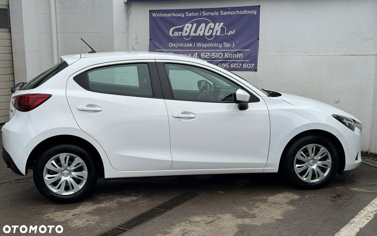 Mazda 2 - 8