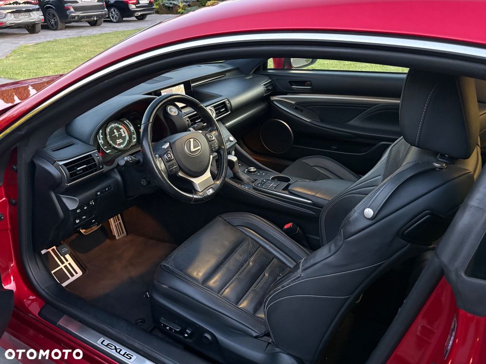 Lexus RC 200t / 300 F Sport - 19