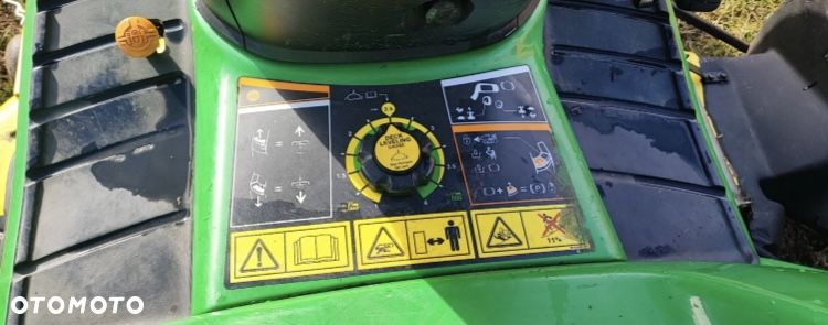 John Deere - 7