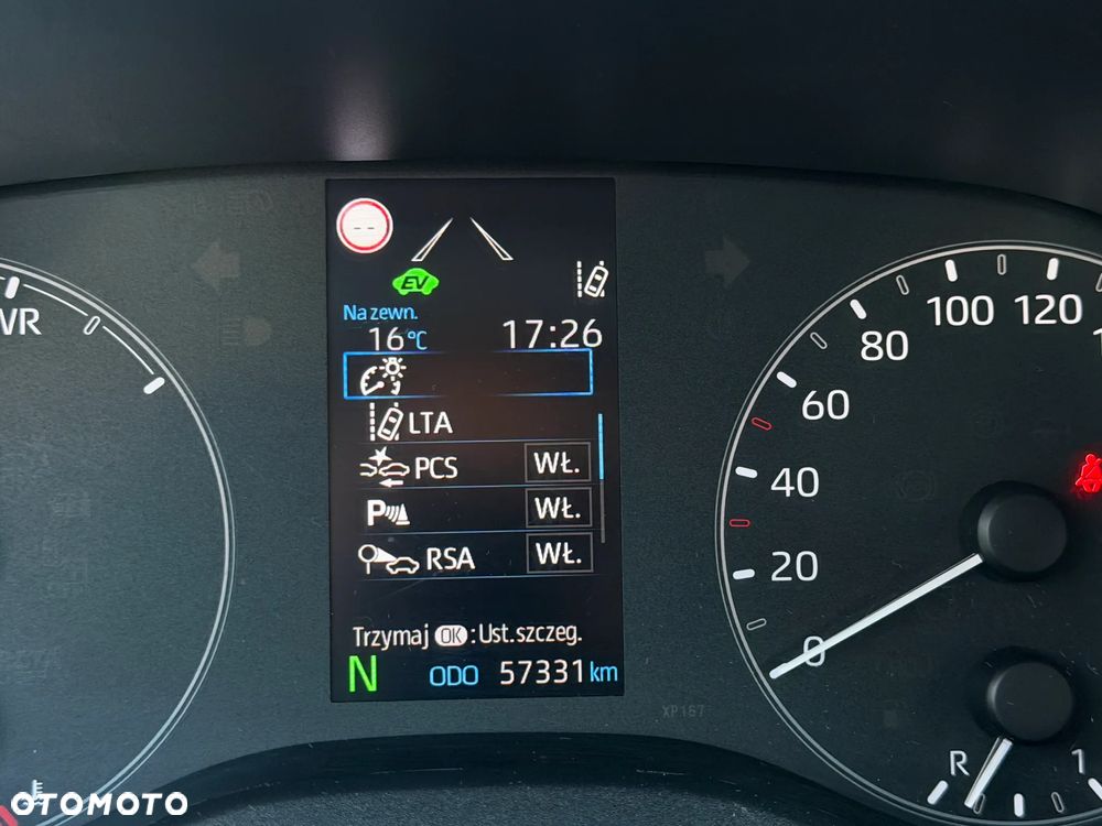 Toyota Yaris Hybrid 1.5 Comfort - 29