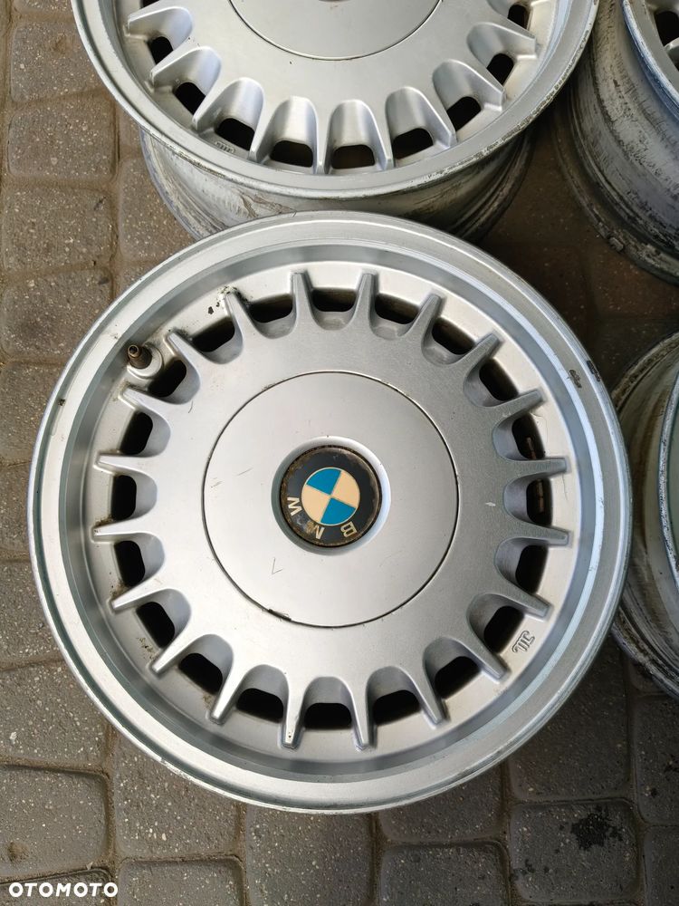 ALUFELGI BMW- 7Jx15 ET20 5x120 - BMW E32 E34 Seria 5 i 7 - 4