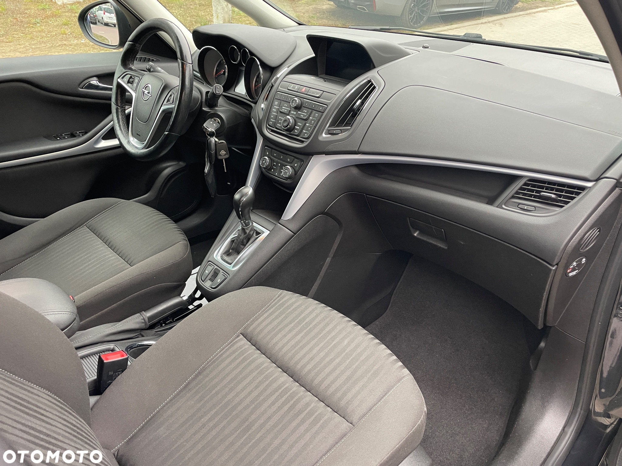 Opel Zafira Tourer 2.0 CDTI Automatik Edition - 12