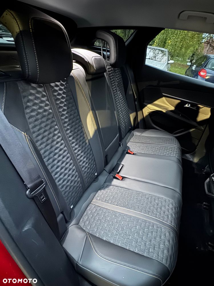 Peugeot 3008 1.2 PureTech Road Trip S&S EAT8 - 7