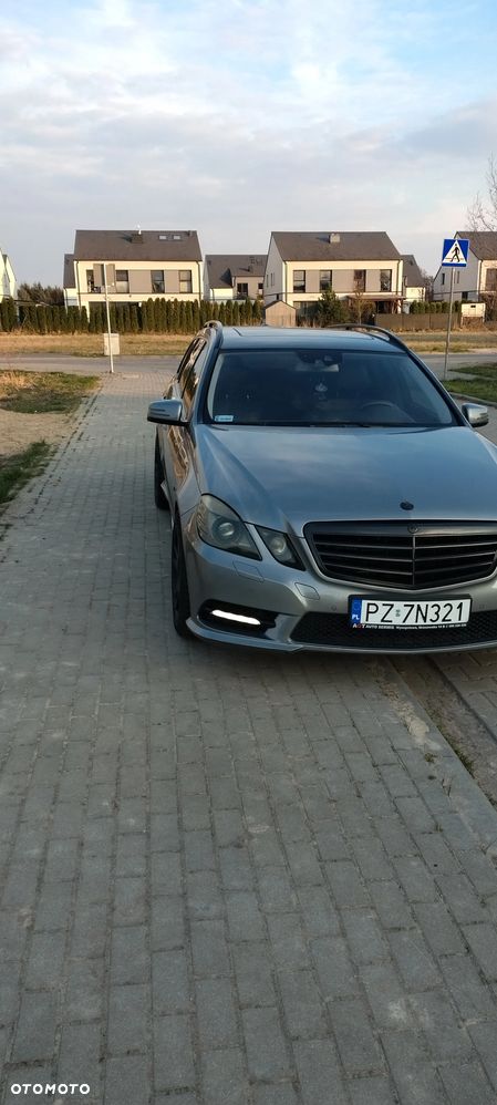 Mercedes-Benz Klasa E 350 CDI DPF 4Matic BlueEFFICIENCY 7G-TRONIC Avantgarde - 10