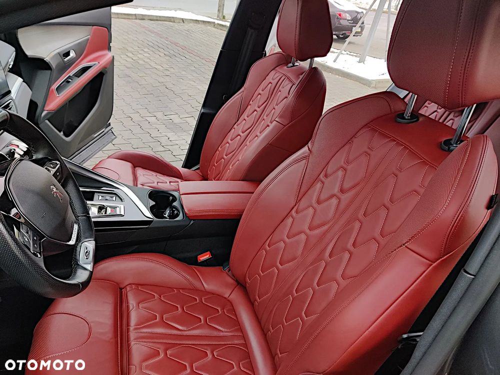 Peugeot 3008 225 e-EAT8 GT - 24