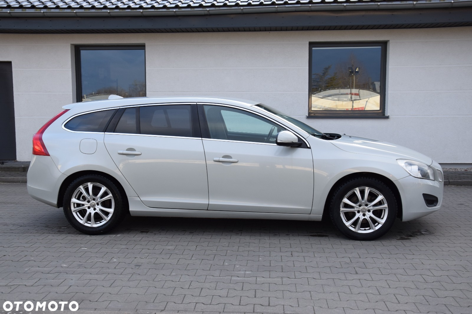 Volvo V60 D4 - 14