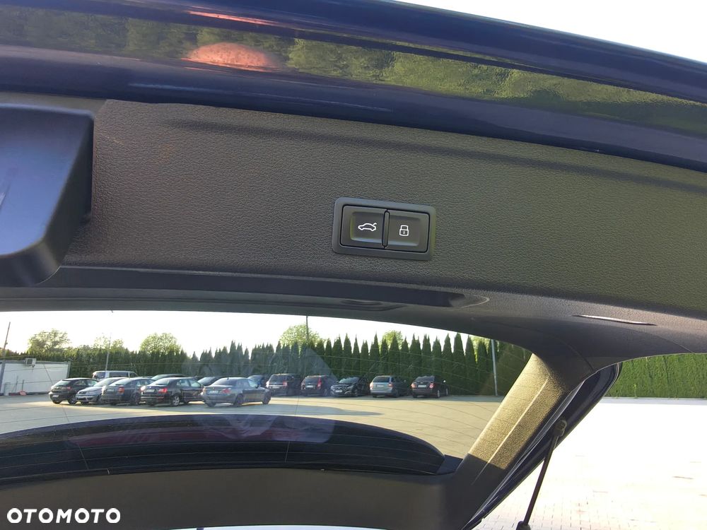 Audi A4 Allroad - 11