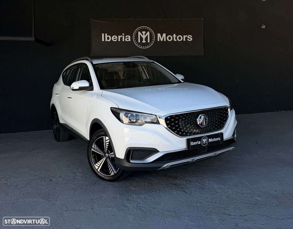 MG ZS Luxury - 4