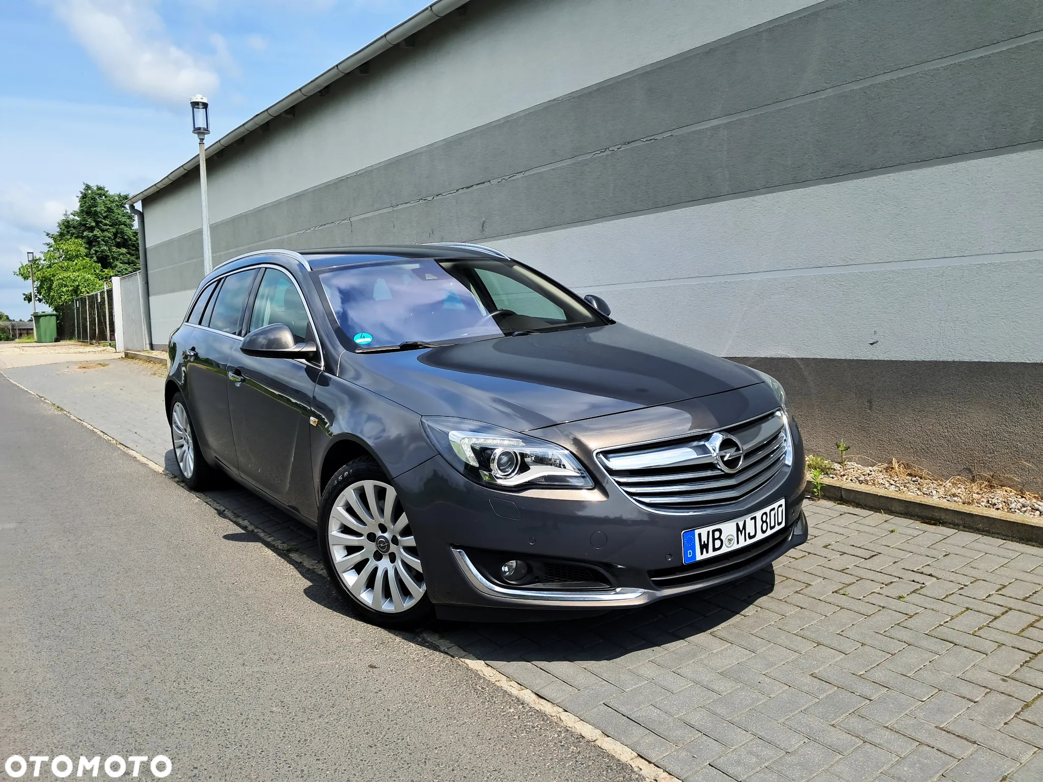 Opel Insignia 2.0 Bi Turbo CDTI Sports Tour ecoFLEXSt/St - 2
