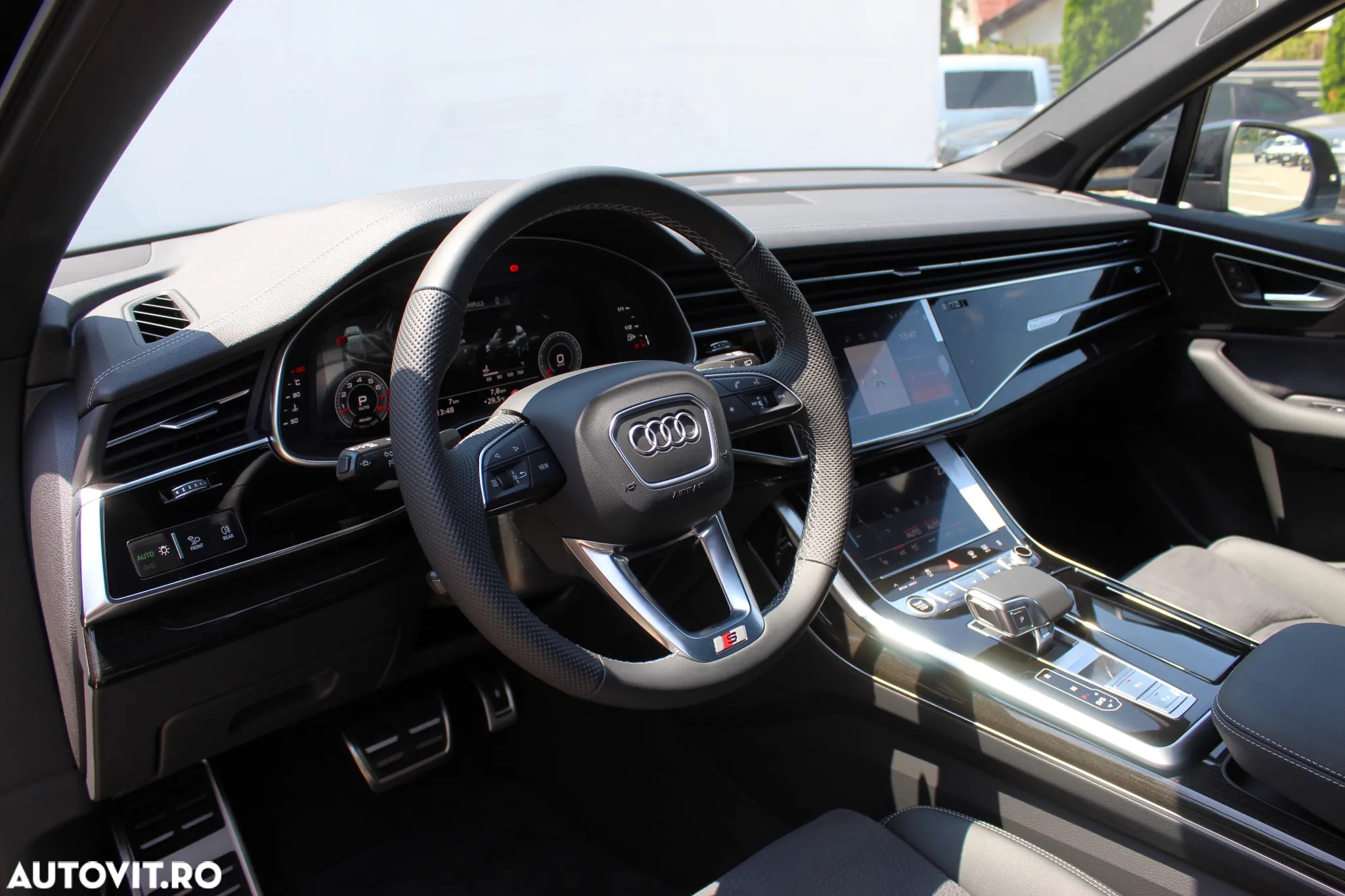 Audi Q7 55 TFSI quattro Tiptronic MHEV S Line - 10