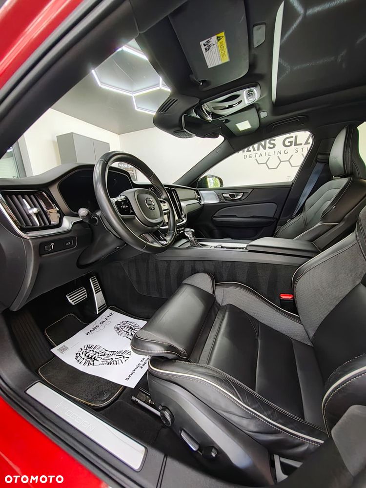 Volvo S60 T6 AWD R-Design - 6