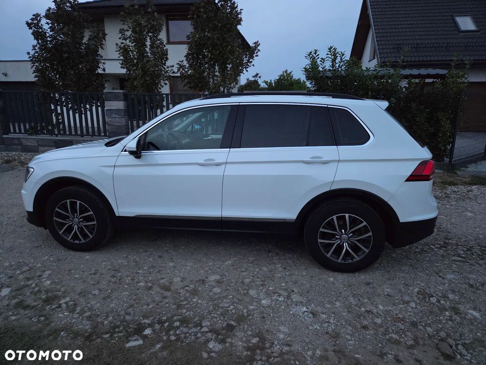Volkswagen Tiguan 2.0 TSI 4Motion BlueMotion Technology Comfortline - 10