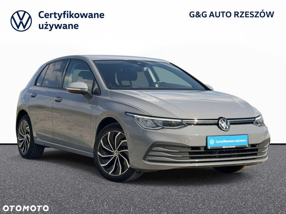 Volkswagen Golf 1.5 eTSI Life DSG - 3