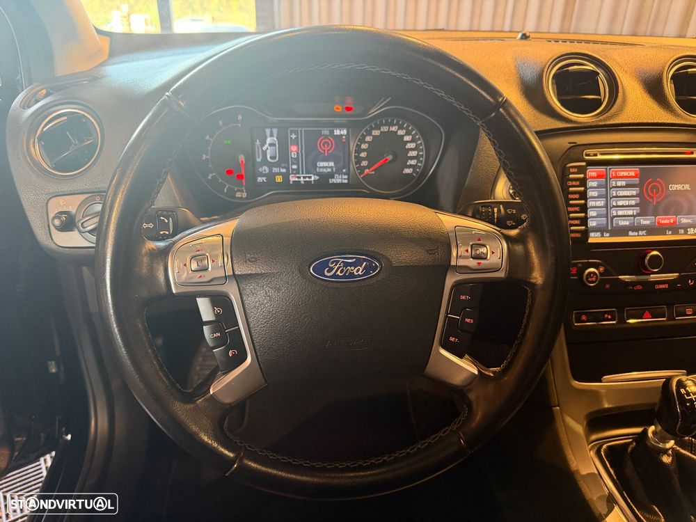 Ford Mondeo SW 1.6 TDCi Titanium ECOnetic - 39