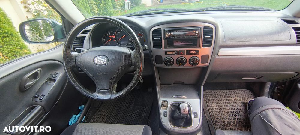 Suzuki Grand Vitara 1.6 A/C - 9