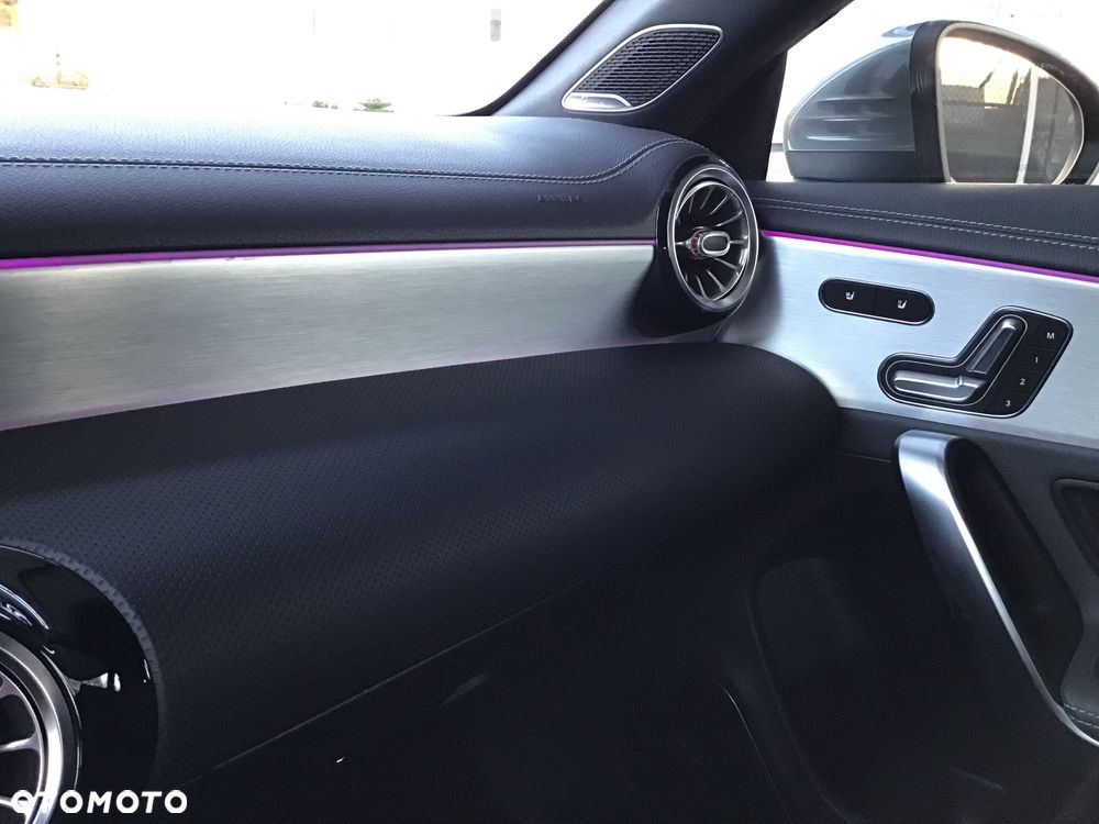 Mercedes-Benz CLA 250 4Matic 7G-DCT Edition 2020 - 27