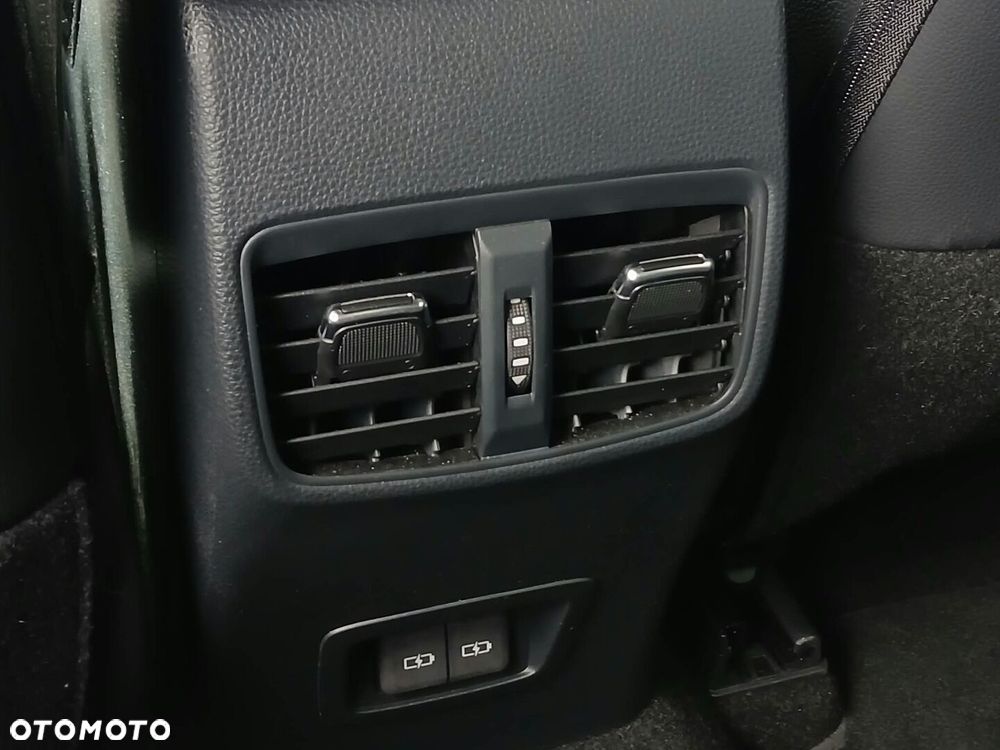 Toyota Corolla 1.8 Hybrid GR Sport - 35