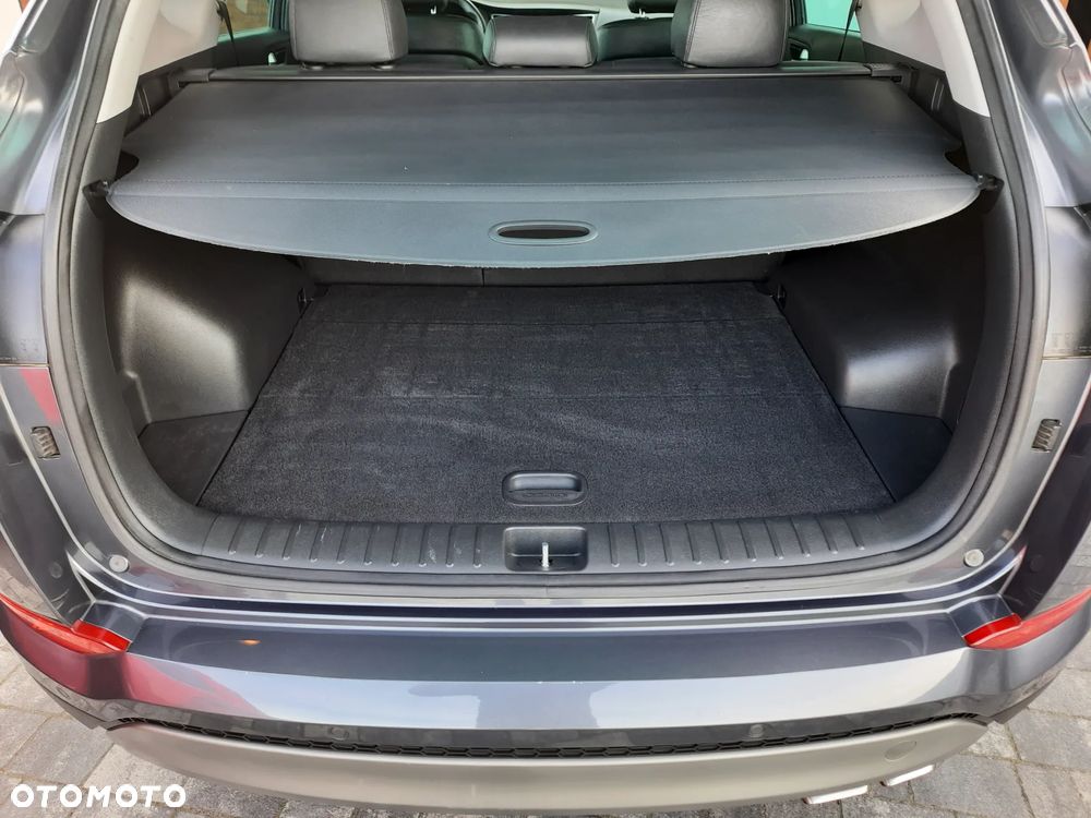 Hyundai Tucson 1.6 GDi 2WD Premium - 34