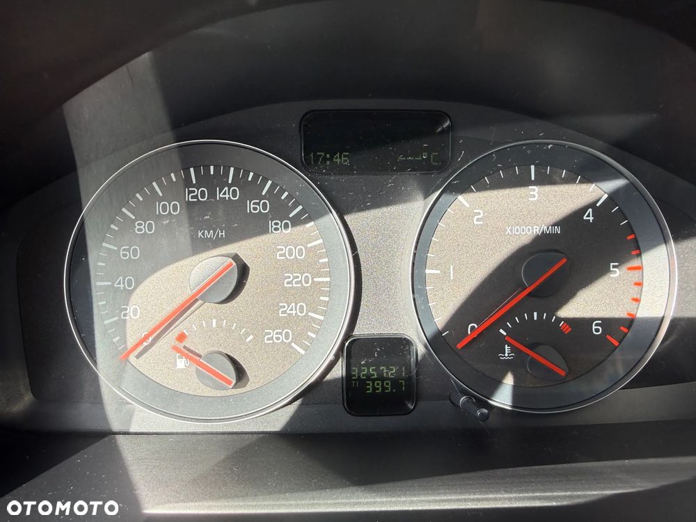 Volvo V50 D2 Momentum Start-Stop - 8