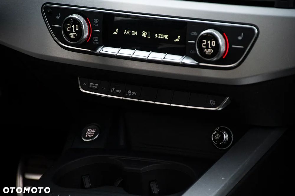 Audi A4 Avant 40 TDI S tronic S line - 20