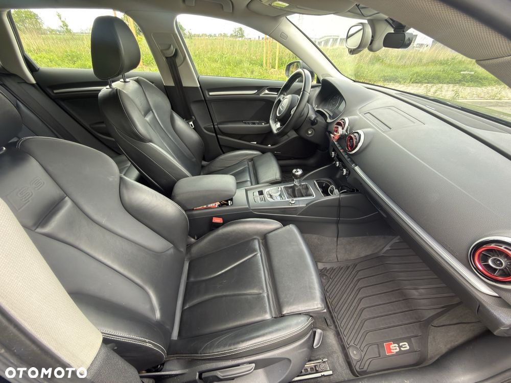 Audi A3 Sportback 1.6 TDI - 13