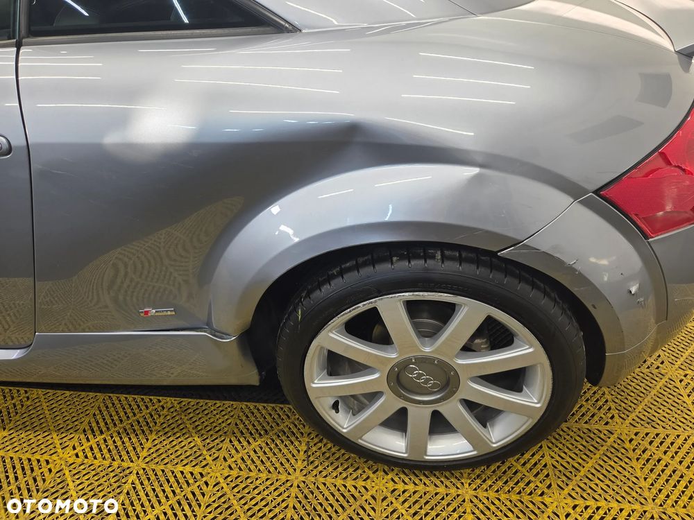 Audi TT Coupé 1.8 T - 22