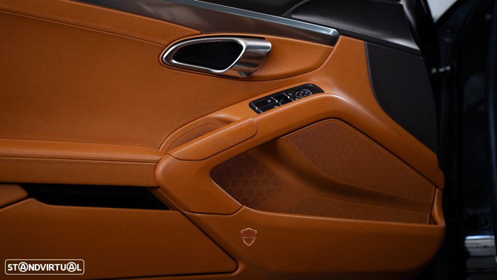 Porsche Cayman S PDK - 20