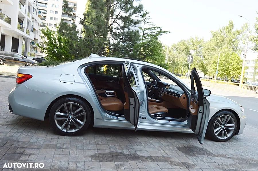 BMW Seria 7 740d xDrive - 21