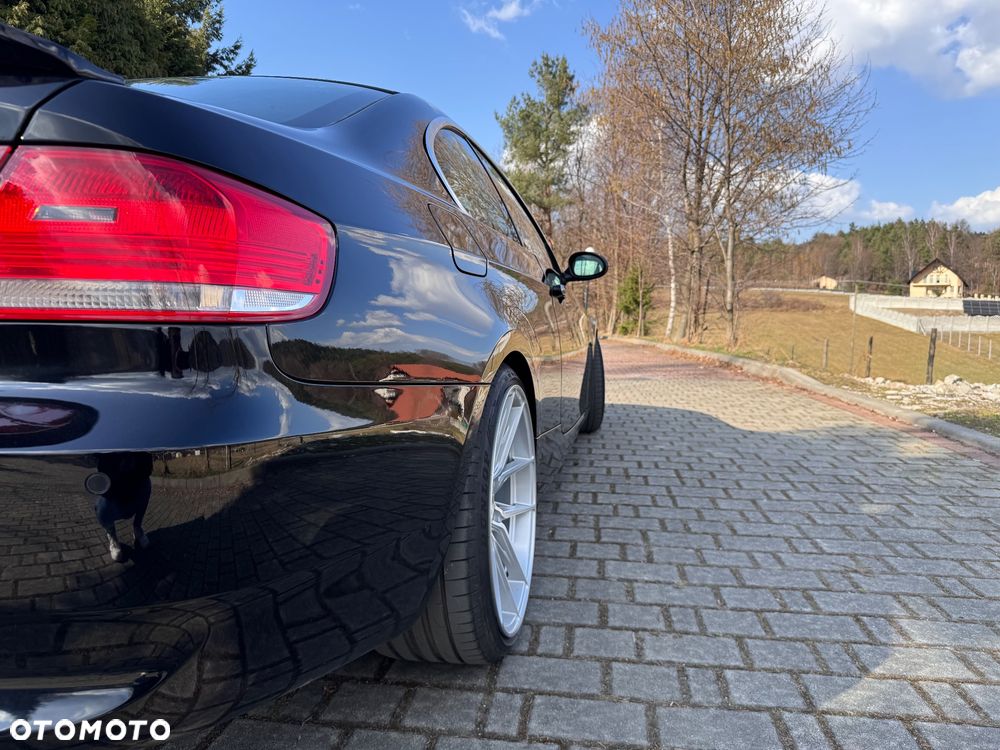 BMW Seria 3 325i - 10