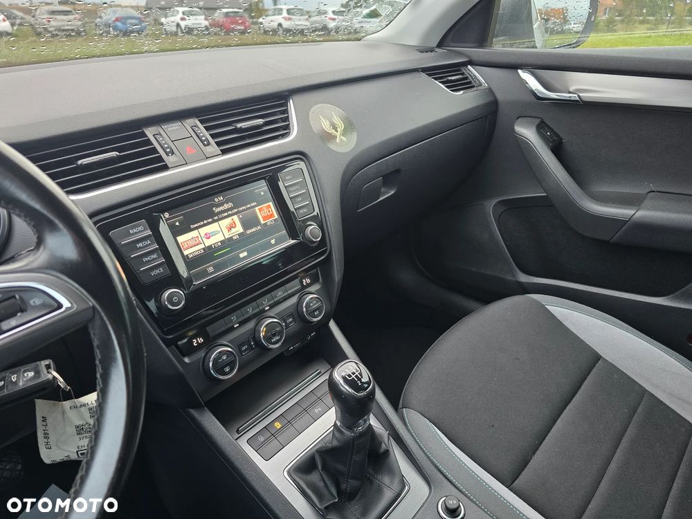 Skoda Octavia 1.6 TDI Edition - 9